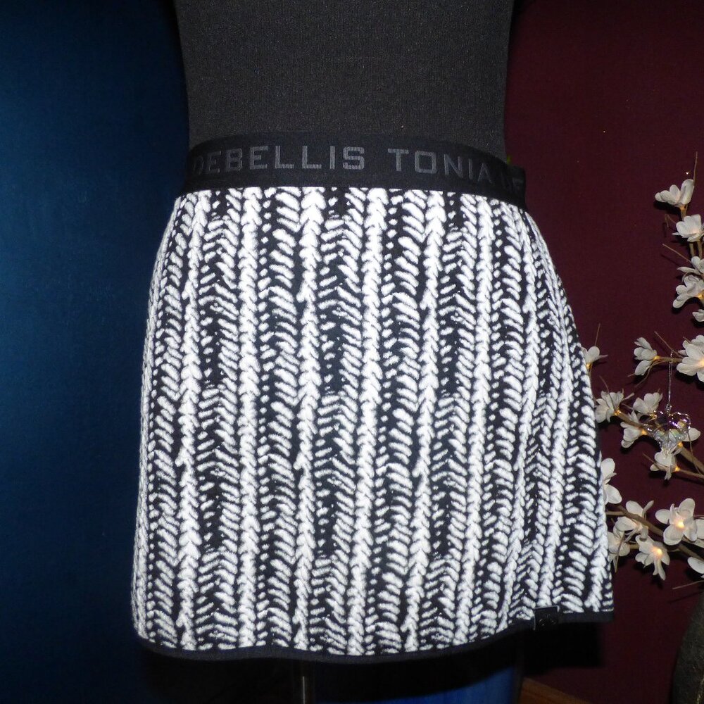 TONIA DEBELLIS FITTED BLACK & WHITE MINI SKIRT L SKI SNOW VACATION WINTER
